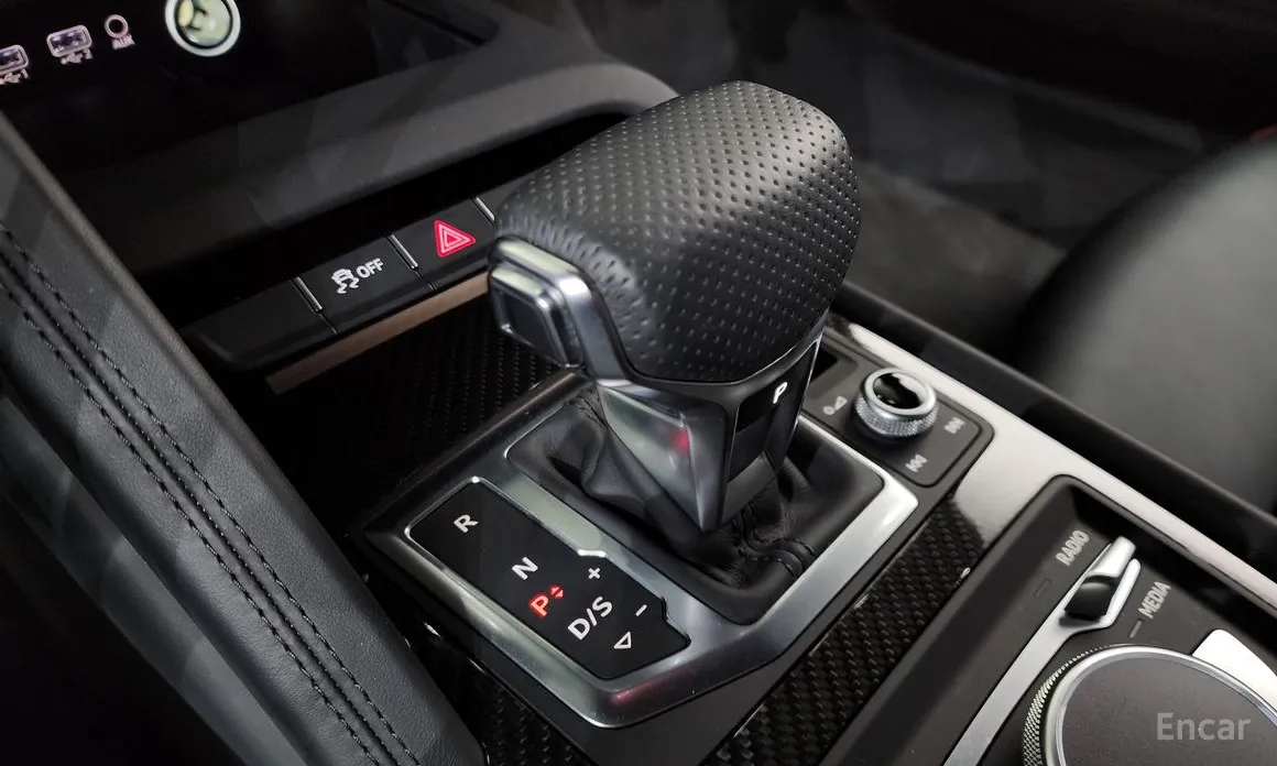 Фото 9 - Audi R8