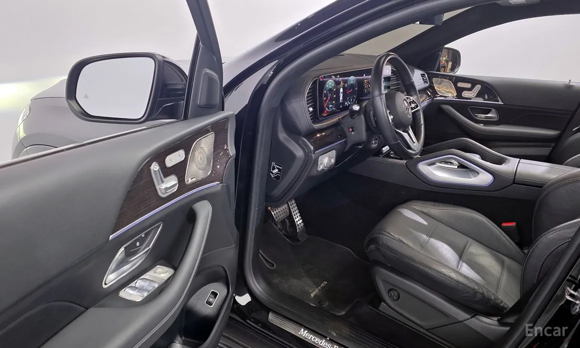 Фото 10 - Mercedes-Benz GLE-Class