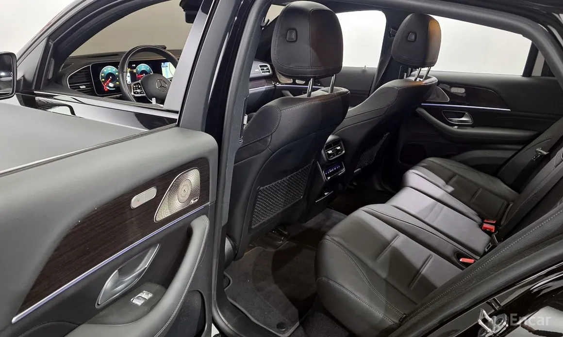 Фото 11 - Mercedes-Benz GLE-Class