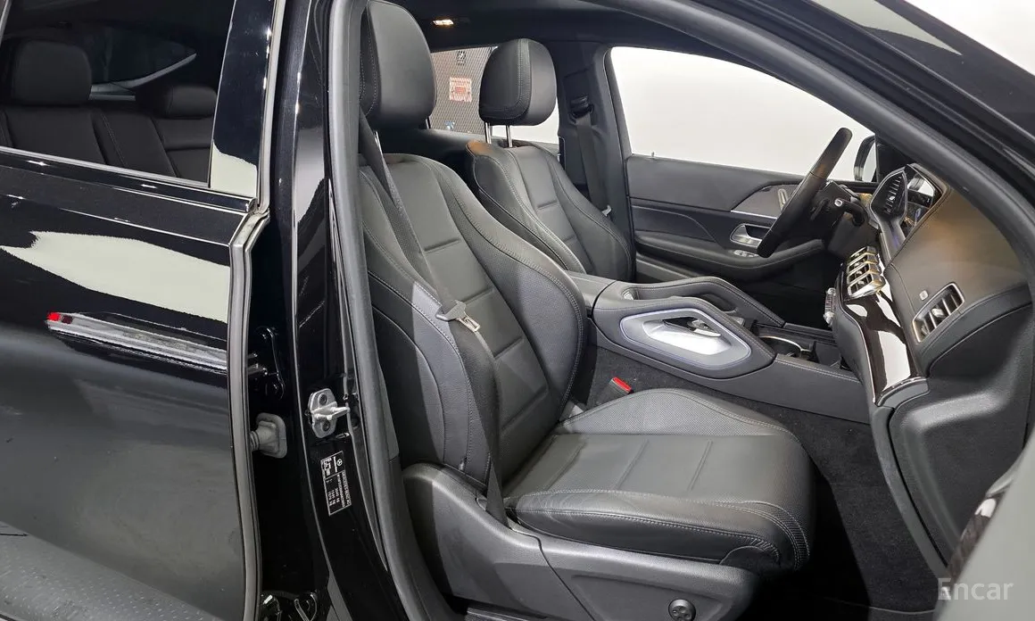 Фото 12 - Mercedes-Benz GLE-Class