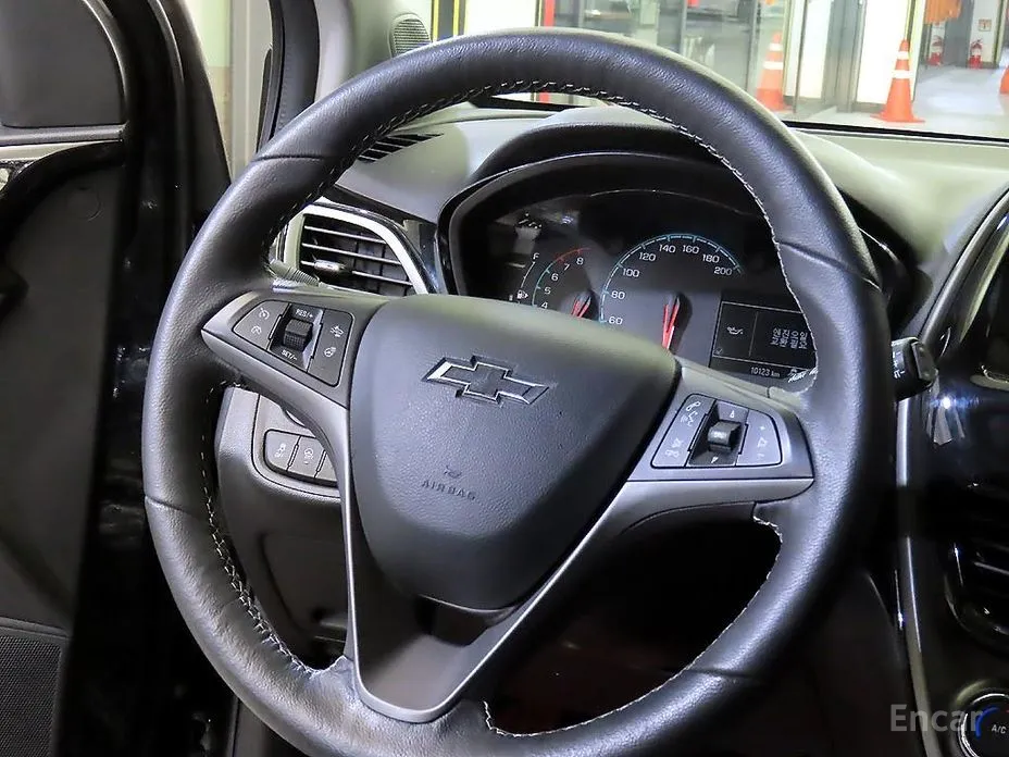 Фото 8 - Chevrolet Spark