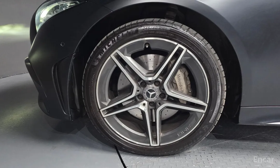 Фото 5 - Mercedes-Benz CLS-Class