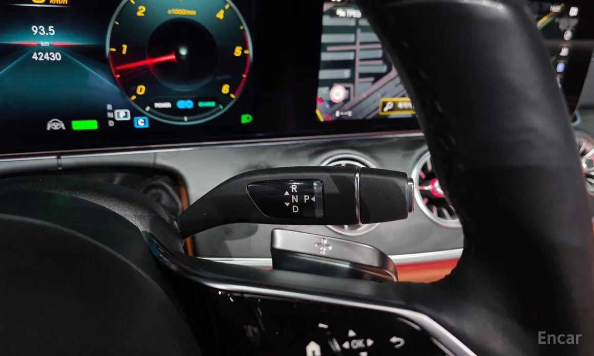 Фото 9 - Mercedes-Benz CLS-Class