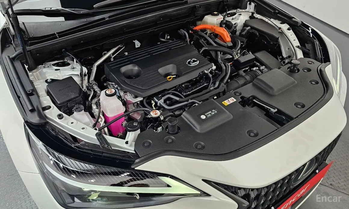 Фото 6 - Lexus NX