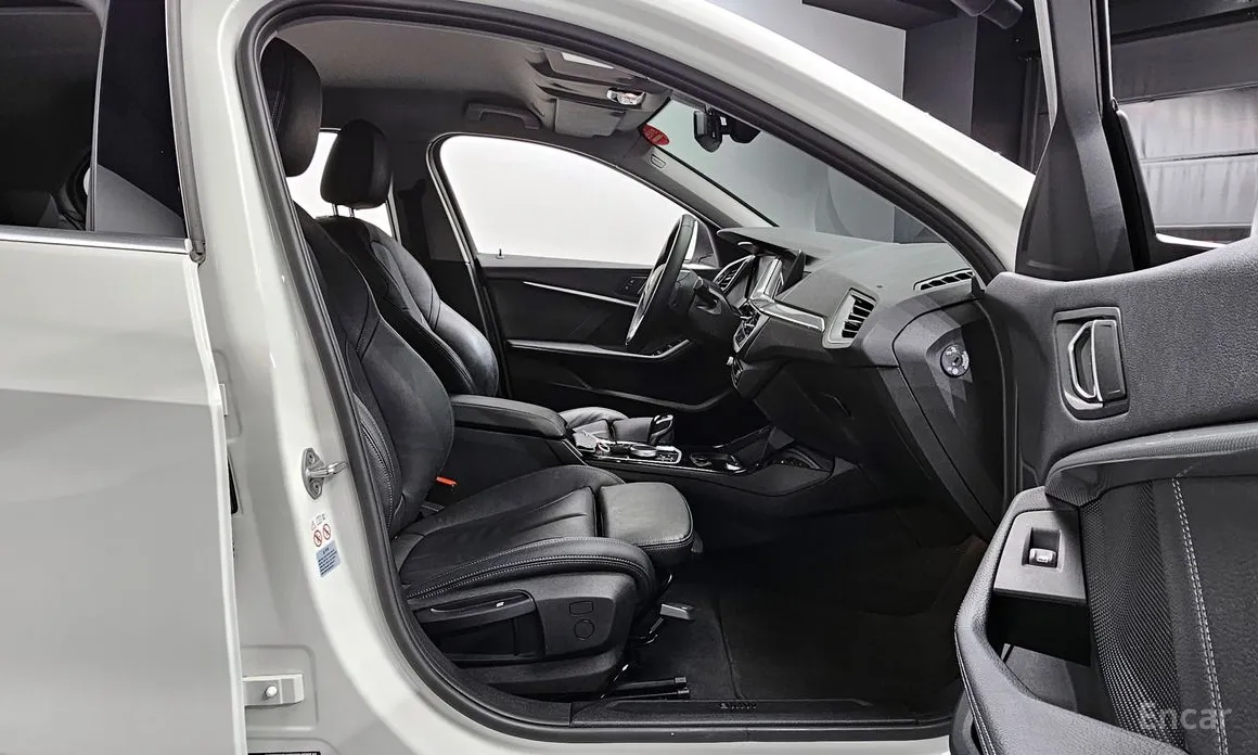 Фото 10 - BMW 1 Series