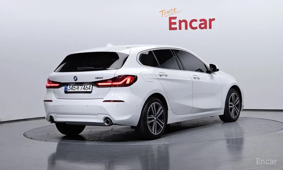 Фото 2 - BMW 1 Series