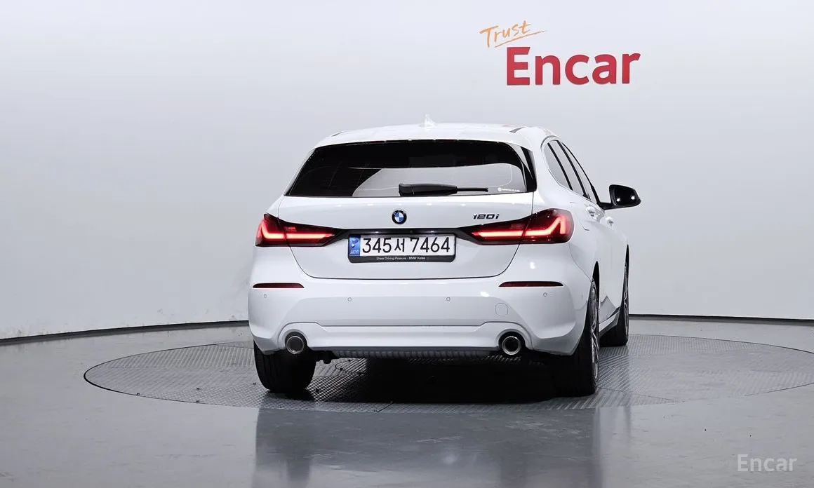 Фото 4 - BMW 1 Series