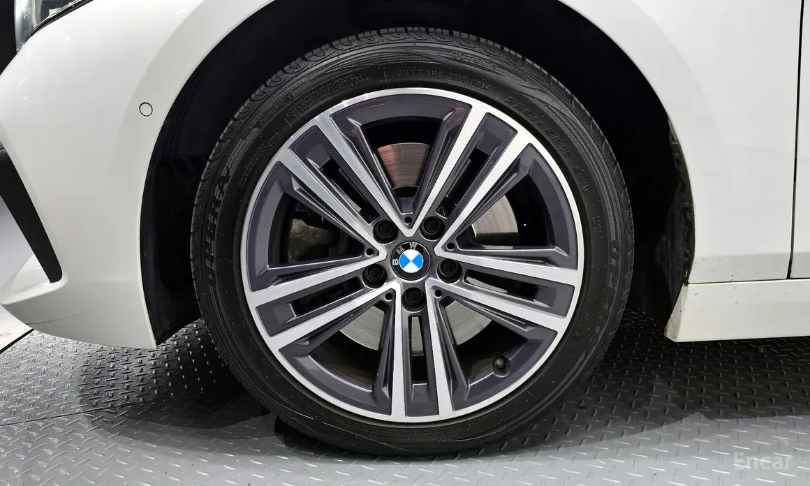 Фото 5 - BMW 1 Series