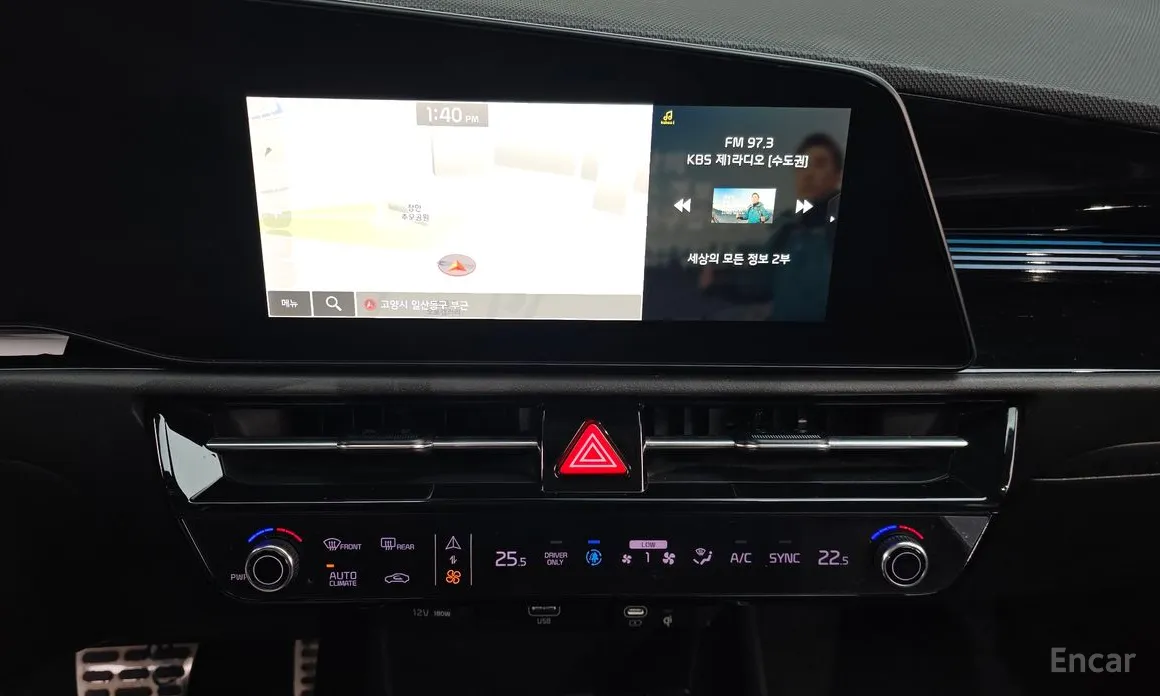 Фото 14 - Kia Niro