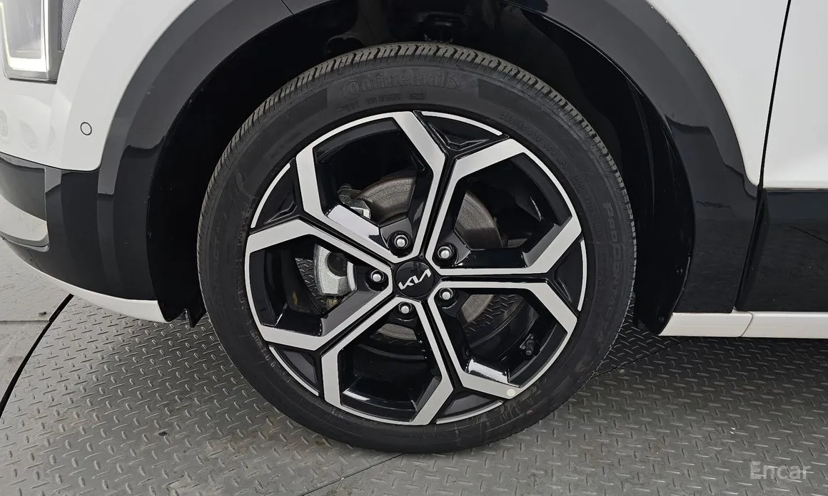 Фото 5 - Kia Niro