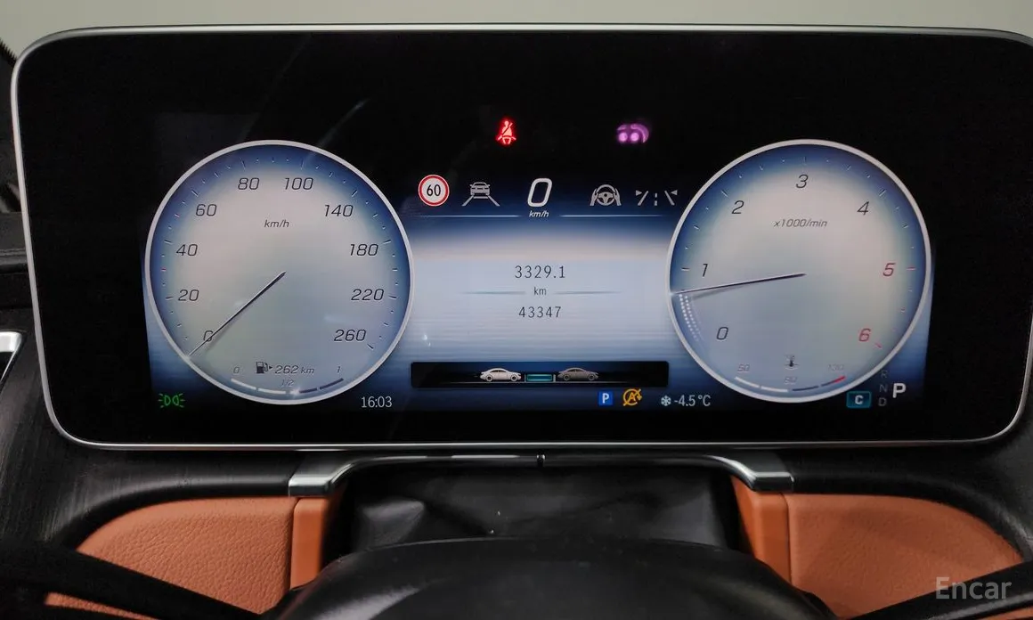 Фото 8 - Mercedes-Benz S-Class