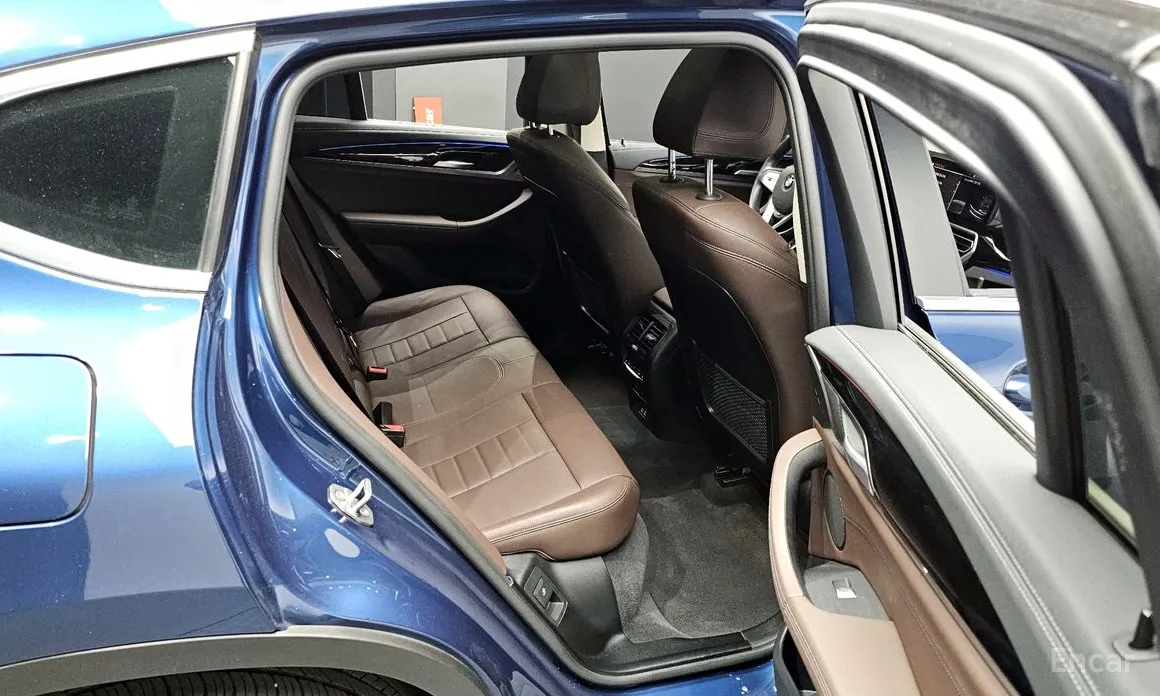 Фото 12 - BMW X4