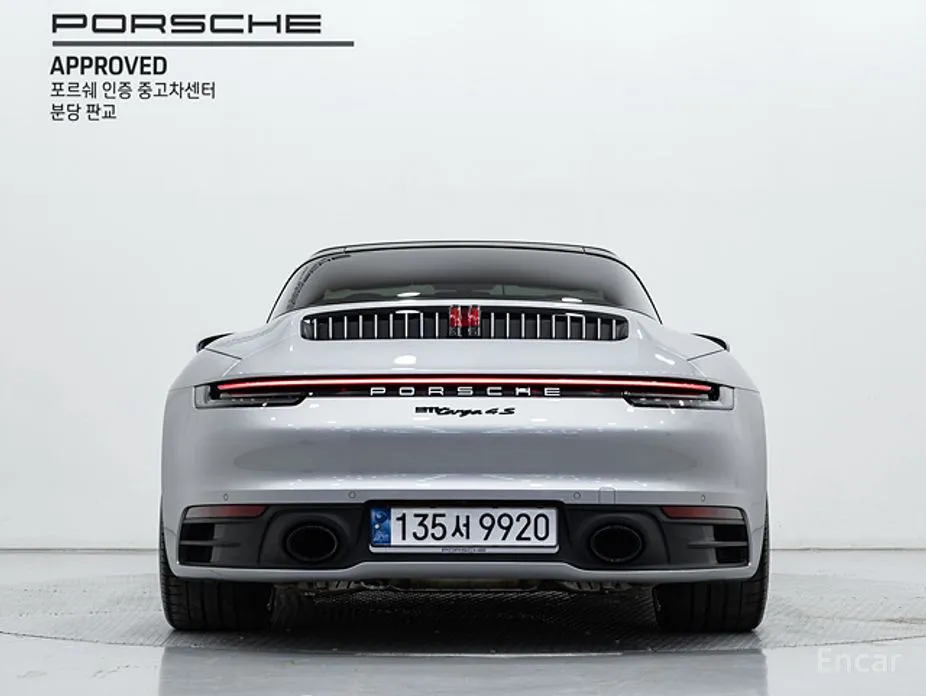 Фото 4 - Porsche 911