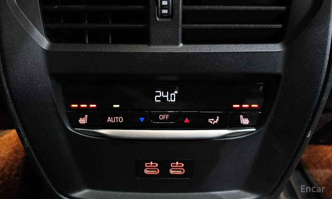 Фото 18 - BMW i4