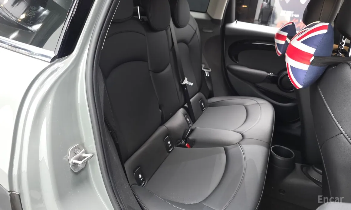 Фото 12 - Mini Cooper