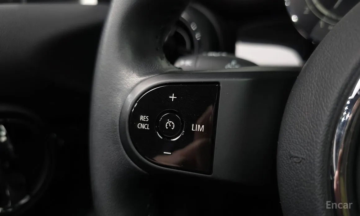 Фото 18 - Mini Cooper