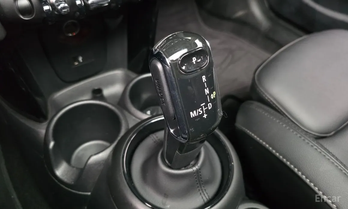 Фото 9 - Mini Cooper