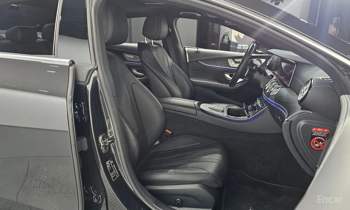 Фото 10 - Mercedes-Benz CLS-Class