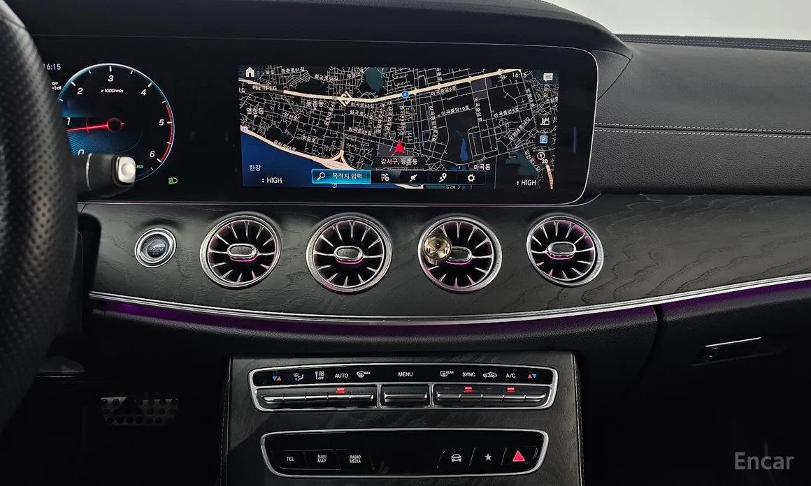 Фото 14 - Mercedes-Benz CLS-Class