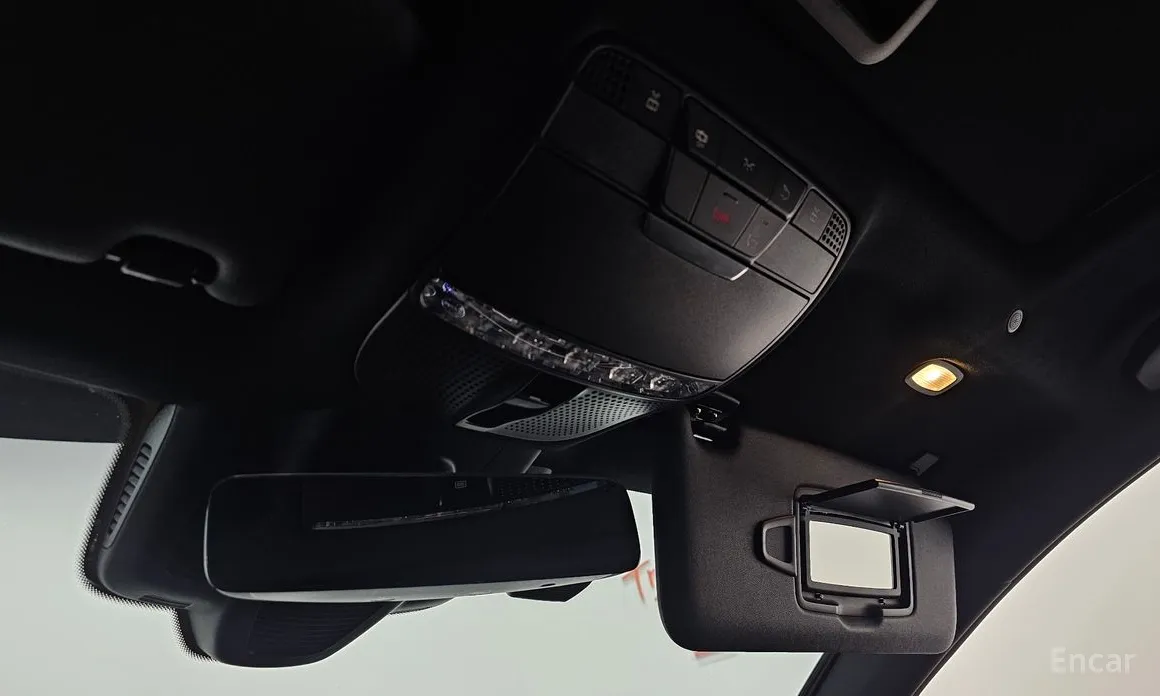 Фото 19 - Mercedes-Benz CLS-Class