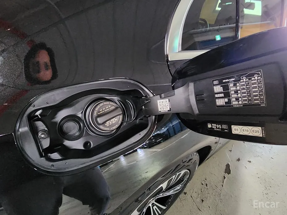 Фото 12 - Mercedes-Benz E-Class