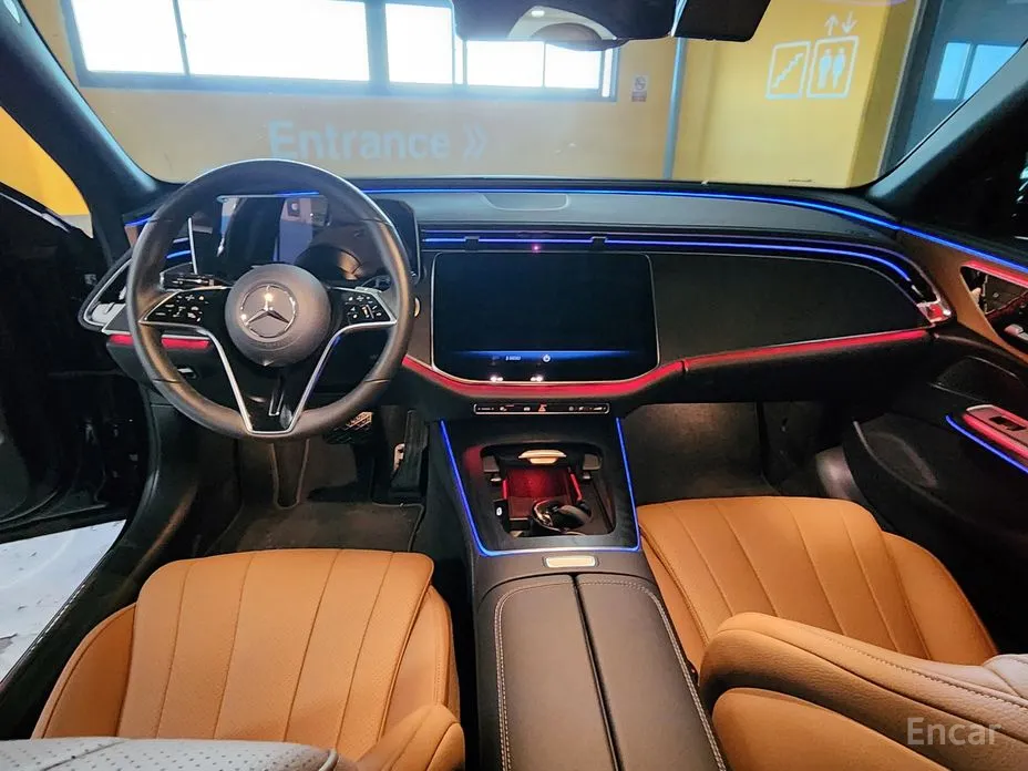 Фото 8 - Mercedes-Benz E-Class