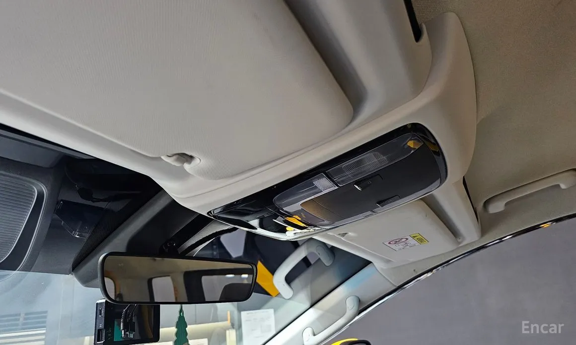 Фото 18 - Hyundai Staria