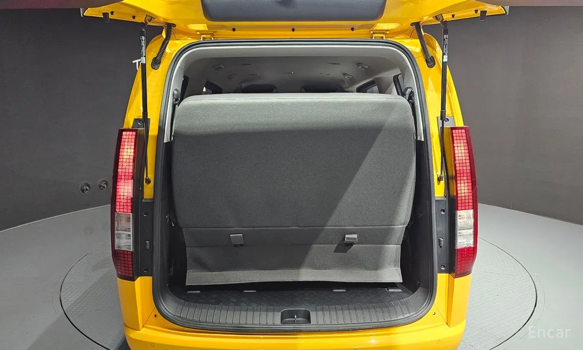 Фото 20 - Hyundai Staria