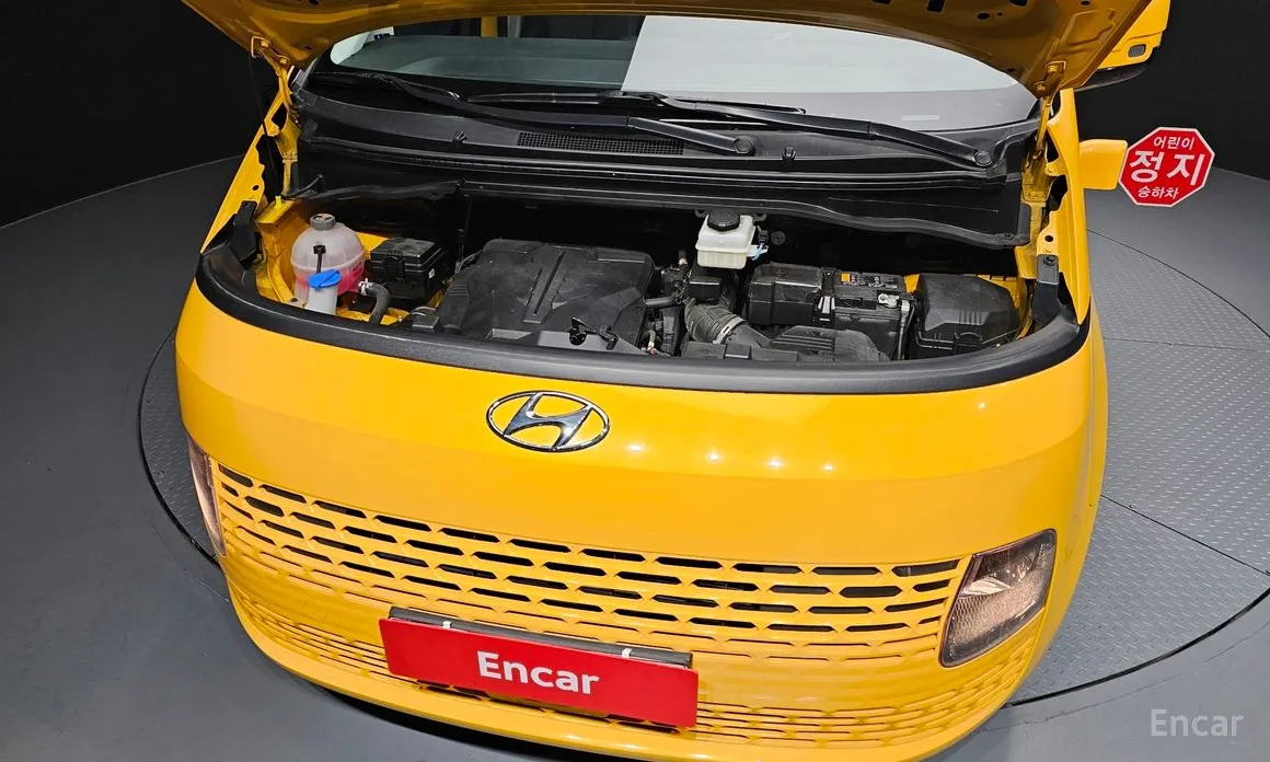 Фото 6 - Hyundai Staria