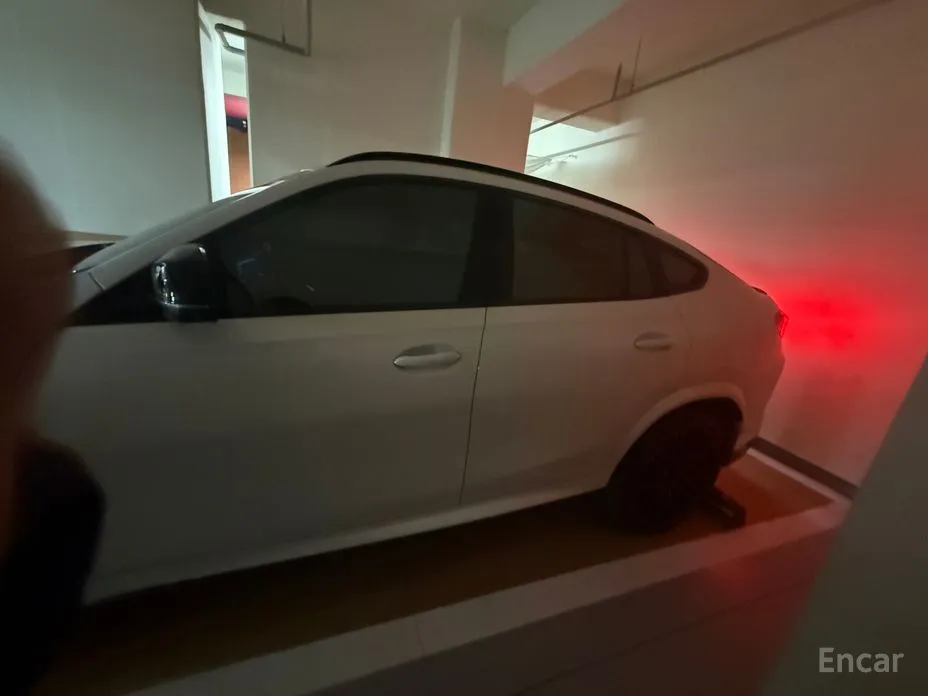 Фото 3 - BMW X6 M