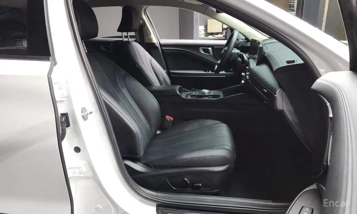 Фото 11 - Kia K8