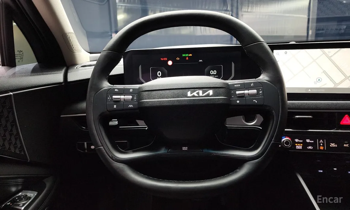 Фото 13 - Kia K8