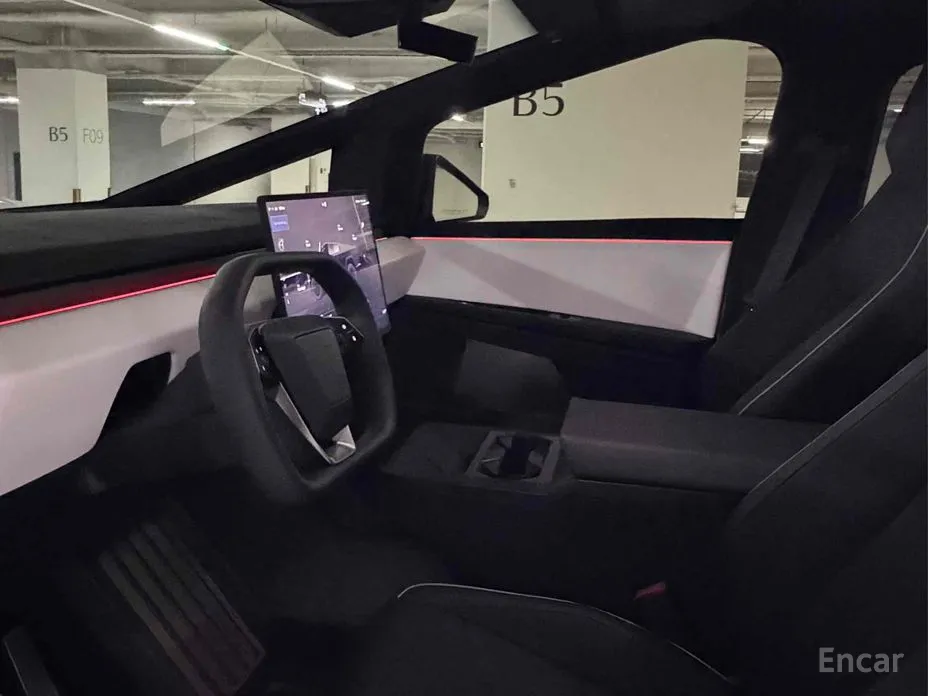 Фото 8 - Tesla Cybertruck