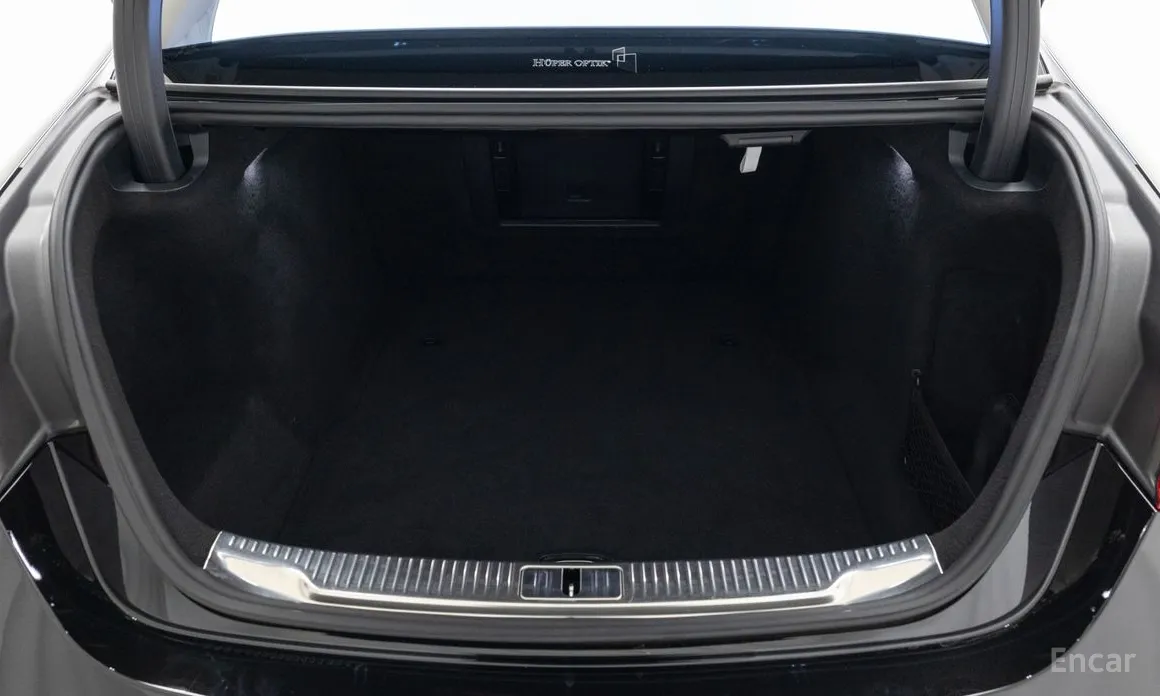 Фото 11 - Mercedes-Benz S-Class