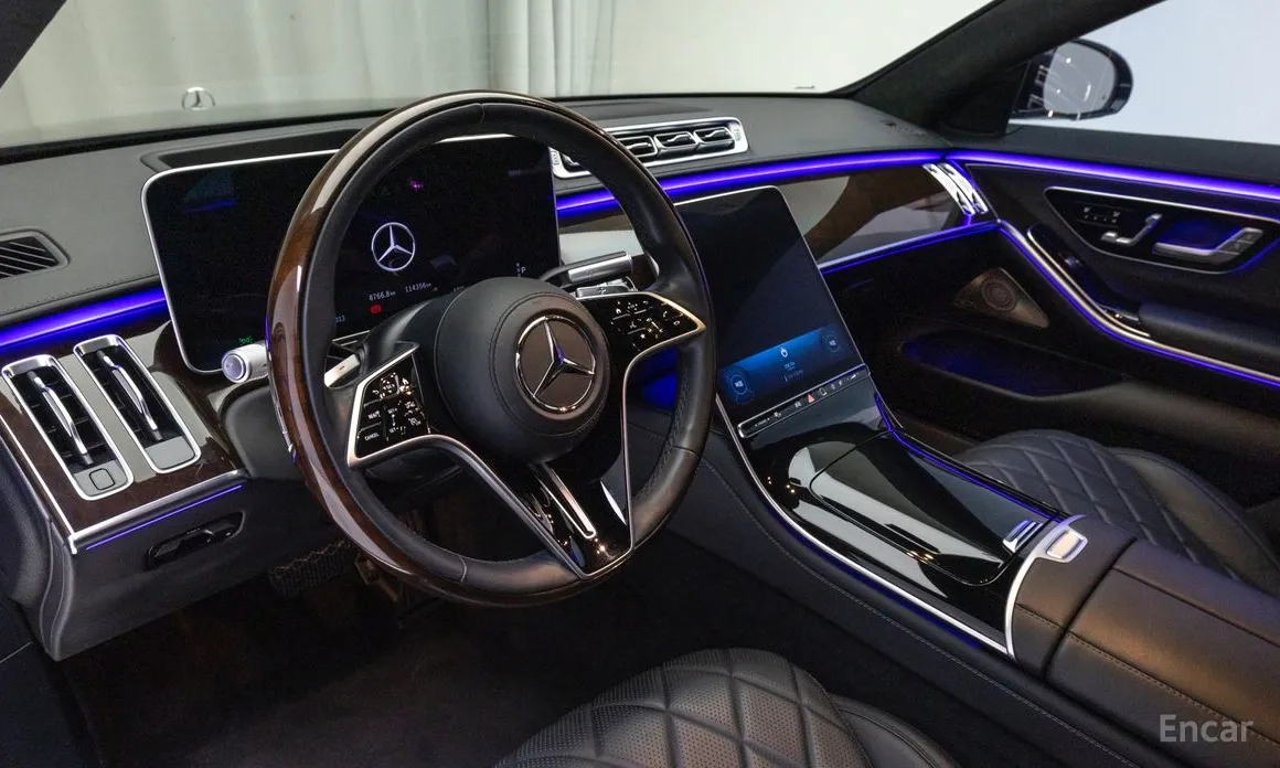 Фото 13 - Mercedes-Benz S-Class