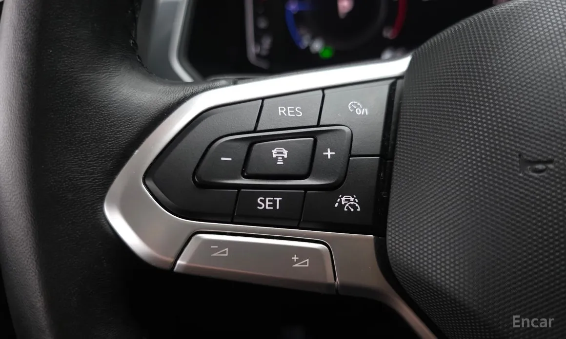 Фото 19 - Volkswagen Tiguan