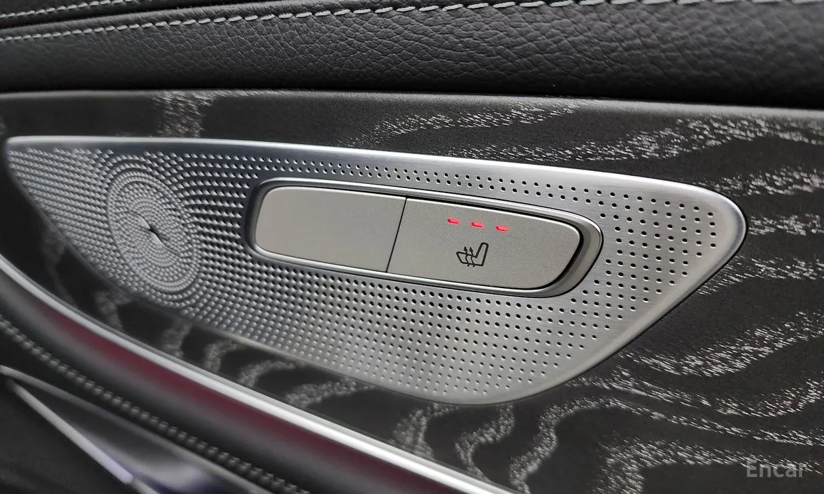 Фото 19 - Mercedes-Benz CLS-Class