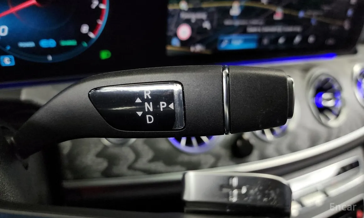 Фото 9 - Mercedes-Benz CLS-Class