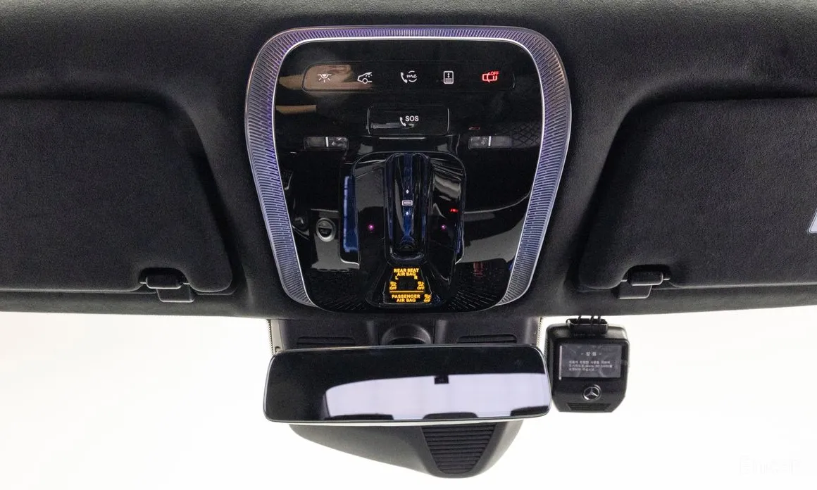 Фото 17 - Mercedes-Benz S-Class