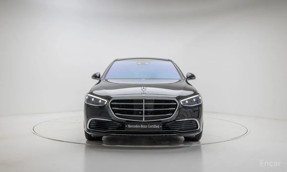 Фото 3 - Mercedes-Benz S-Class