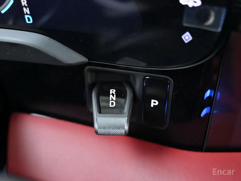 Фото 9 - Porsche Taycan