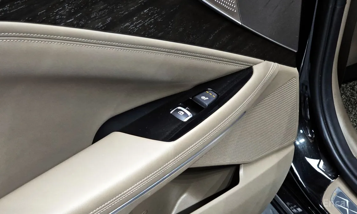 Фото 17 - Kia K8