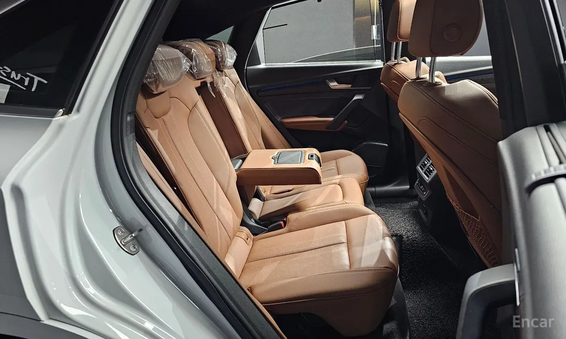 Фото 12 - Audi Q5