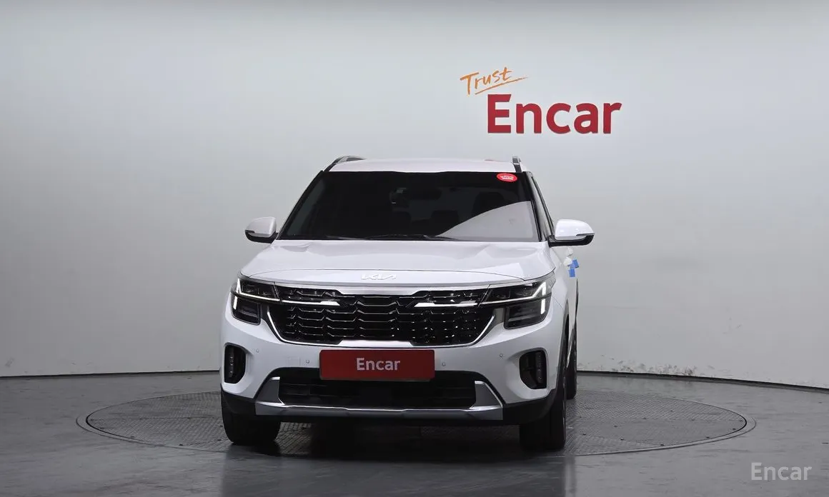 Фото 3 - Kia Seltos