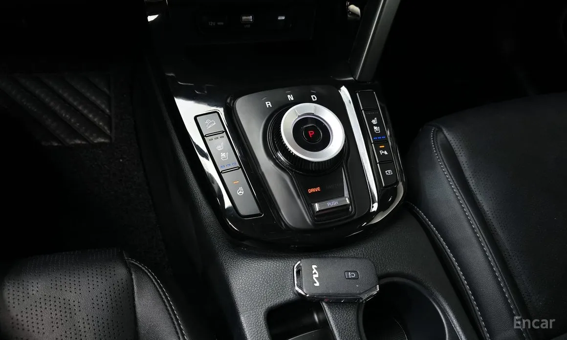 Фото 9 - Kia Seltos