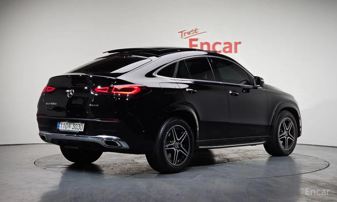 Фото 2 - Mercedes-Benz GLE-Class