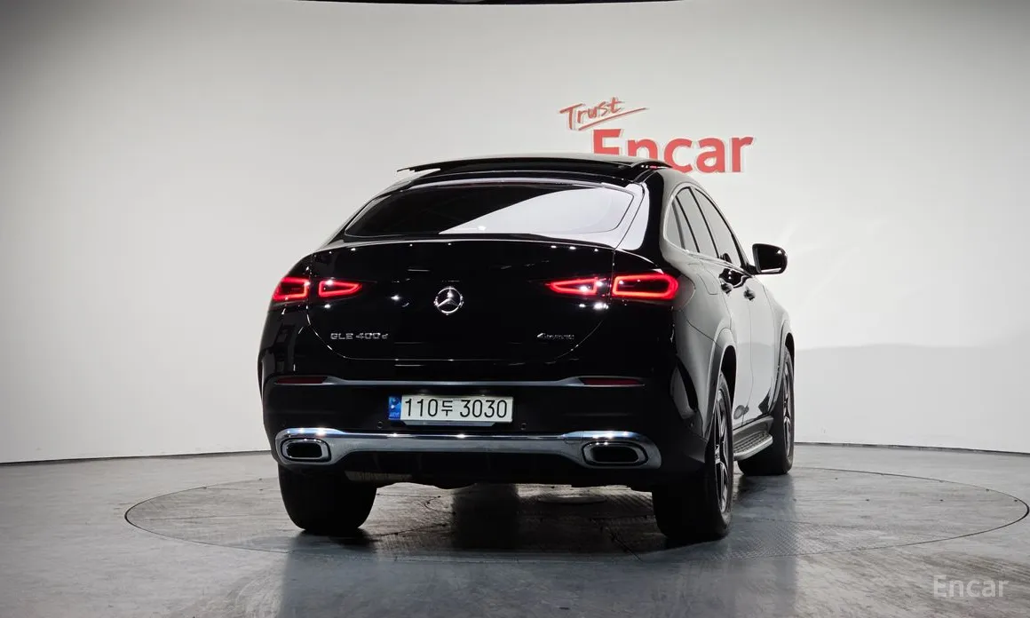 Фото 4 - Mercedes-Benz GLE-Class