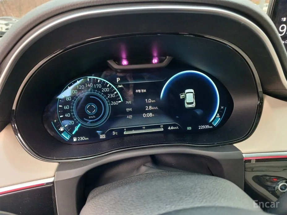 Фото 6 - Genesis GV70