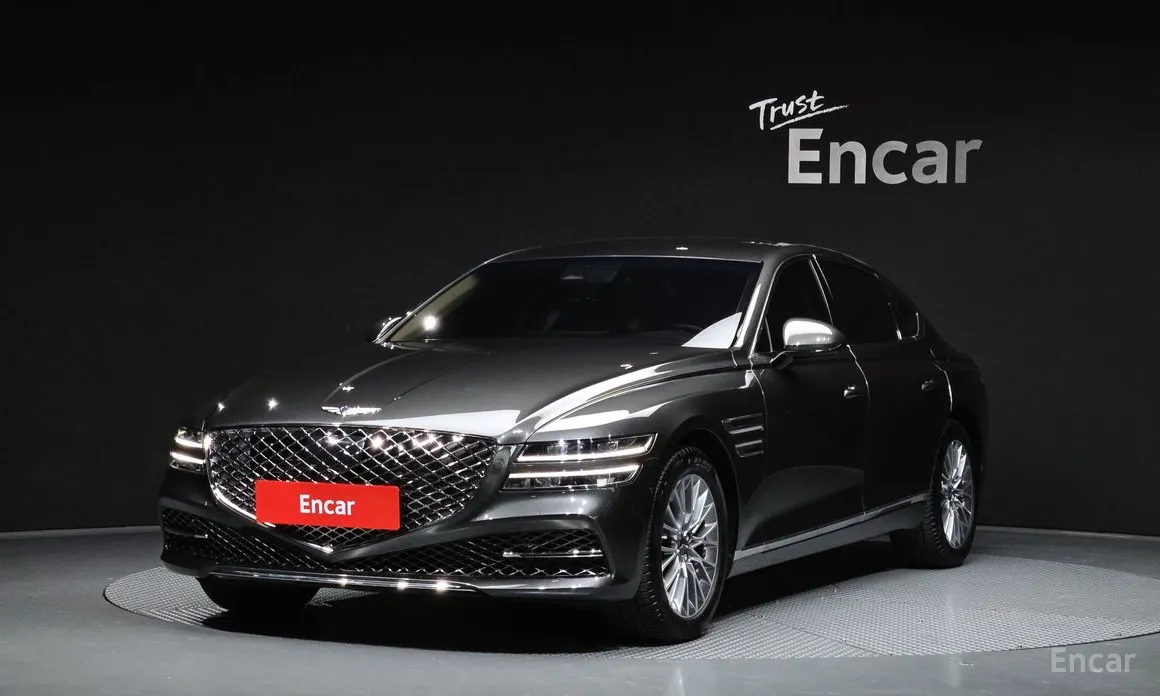 Фото 1 - Genesis G80