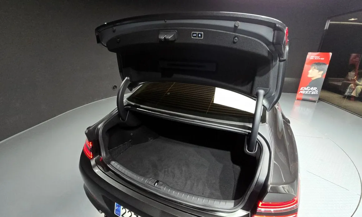 Фото 20 - Genesis G80